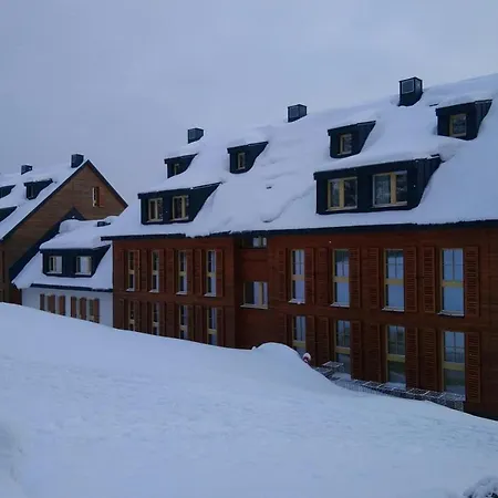 - Luxusni Pro Dve Rodiny S Detmi Apartment
