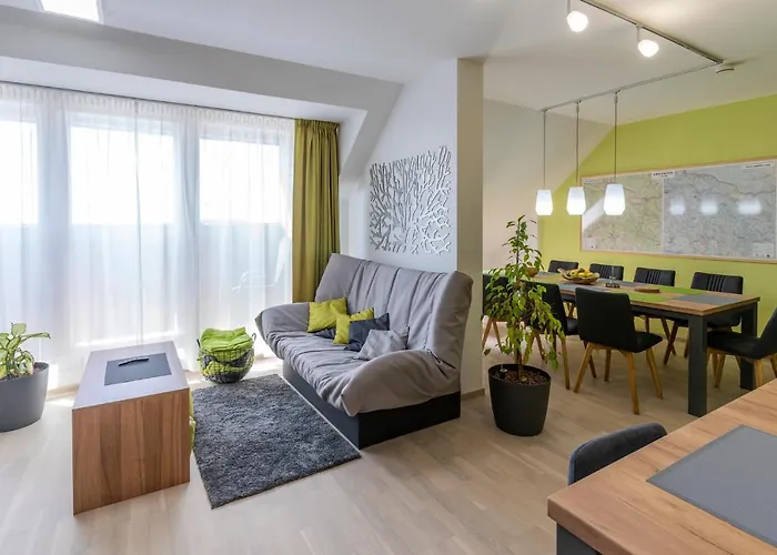 - Luxusni Pro Dve Rodiny S Detmi 아파트